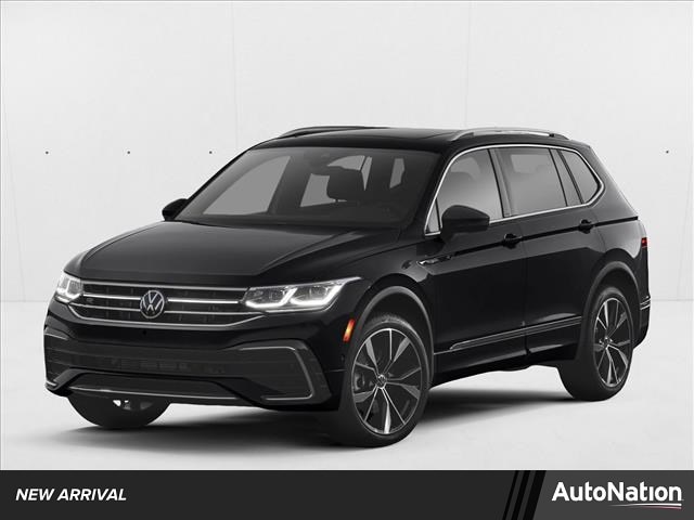 2022 Volkswagen Tiguan 2.0T SE's photo