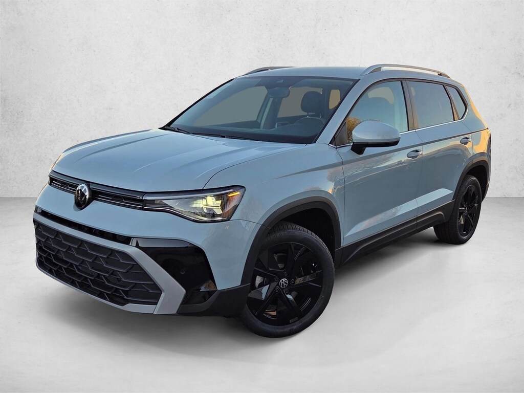 New 2026 Volkswagen Taos 1.5T SE SUV