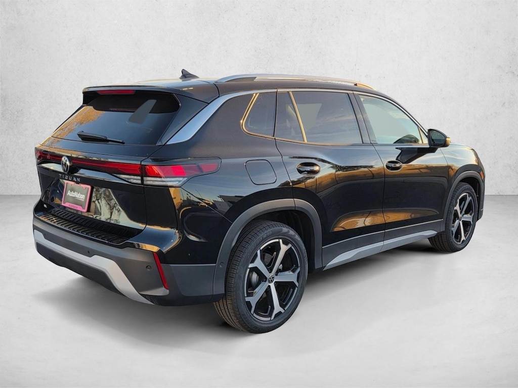 New 2026 Volkswagen Tiguan 2.0T SE SUV