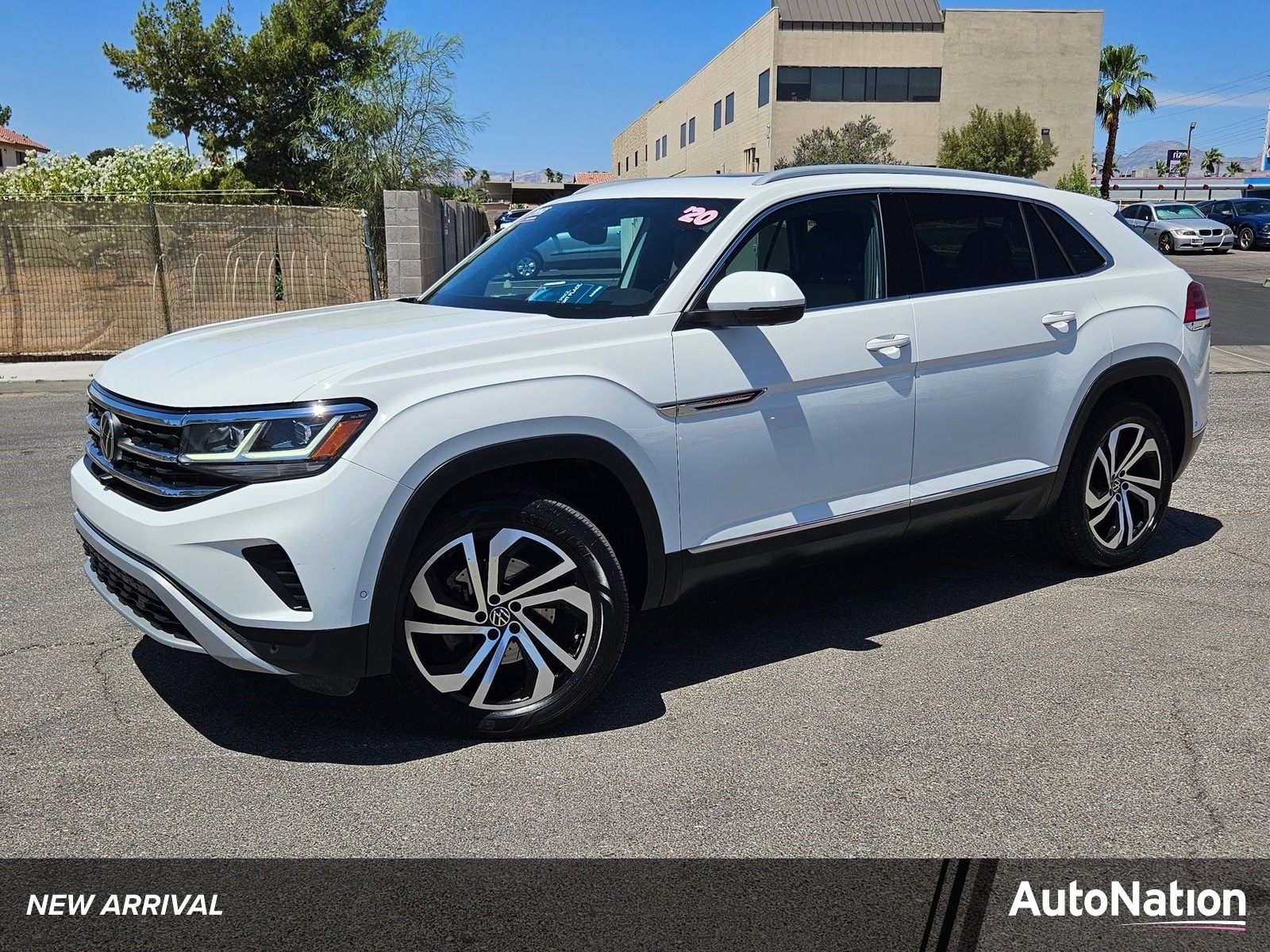2020 Volkswagen Atlas Cross Sport 3.6L V6 SEL Premium 4MOTION's photo