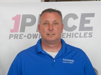 Staff member Mark Daddario from ID_7e6b36068ad7