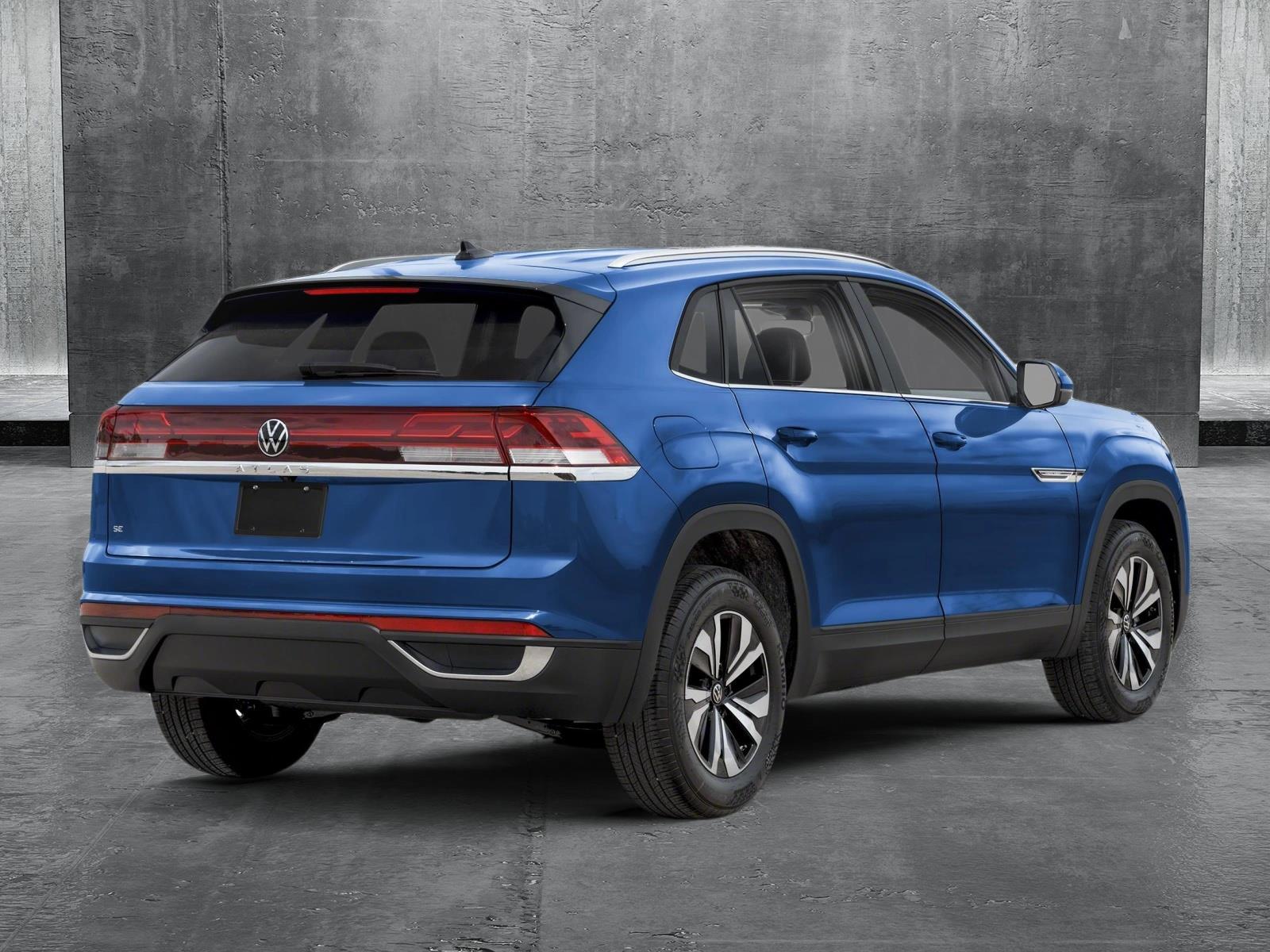 2025 Volkswagen Atlas Cross Sport SE photo 2