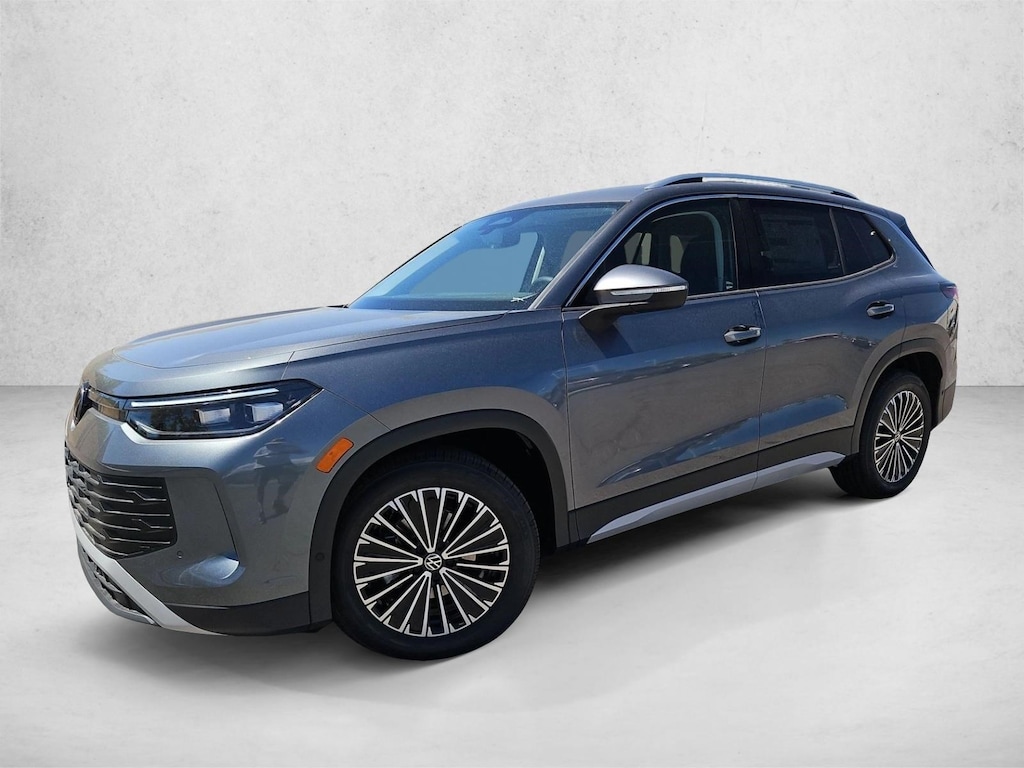 New 2026 Volkswagen Tiguan S SUV