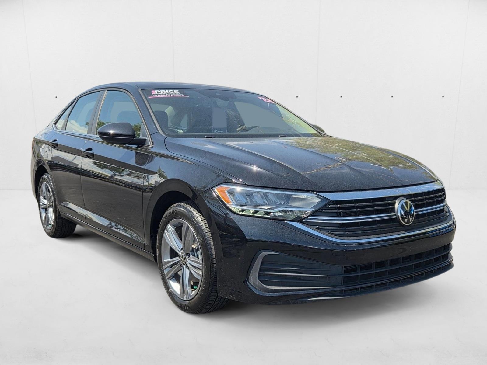 2024 Volkswagen Jetta 1.5T SE photo 3
