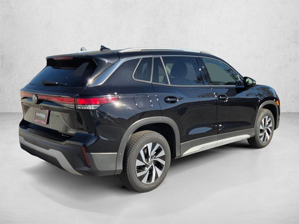 New 2025 Volkswagen Tiguan 2.0T S SUV