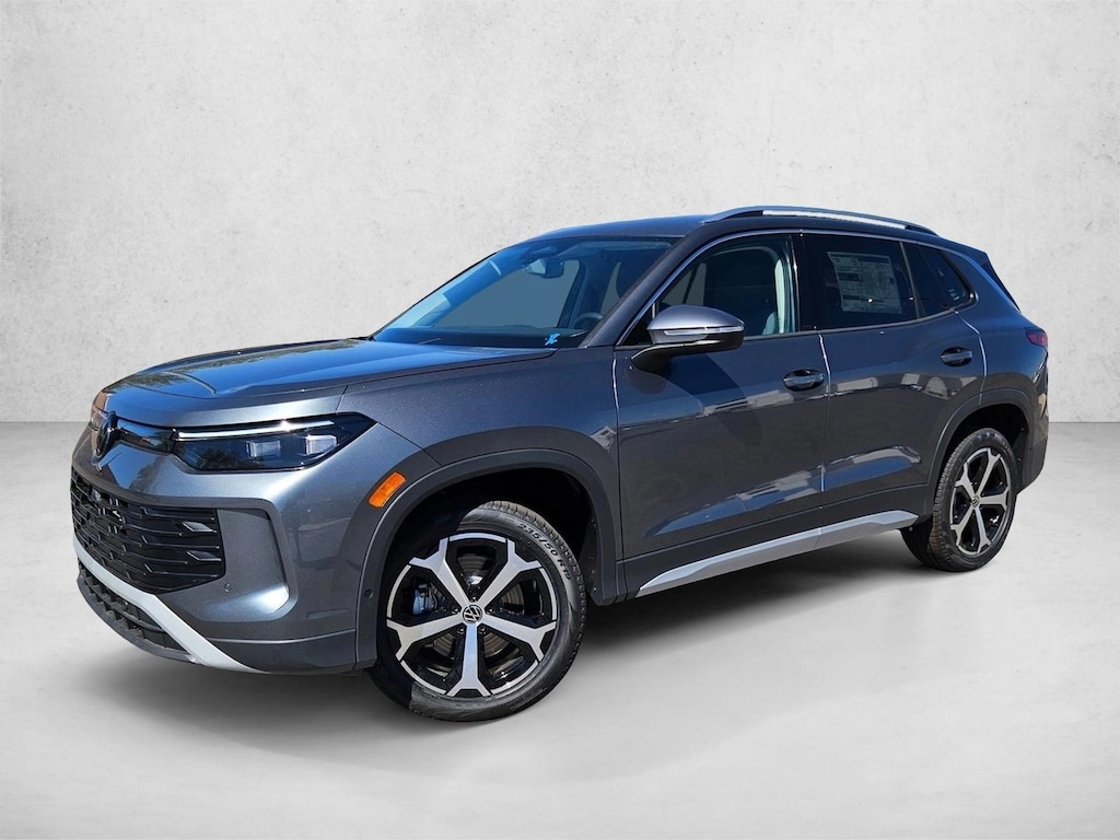 New 2026 Volkswagen Tiguan SE SUV