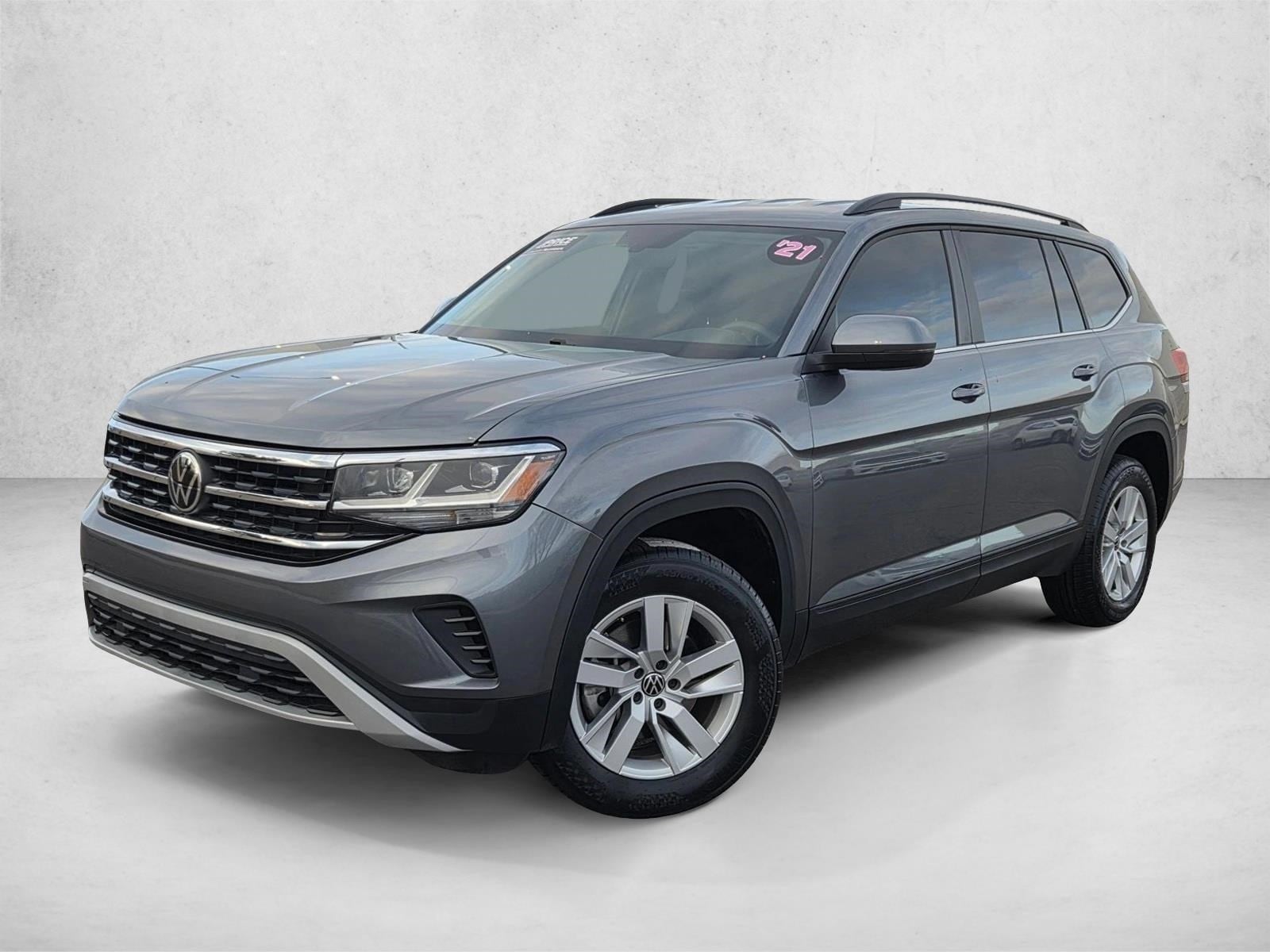 2021 Volkswagen Atlas S's photo