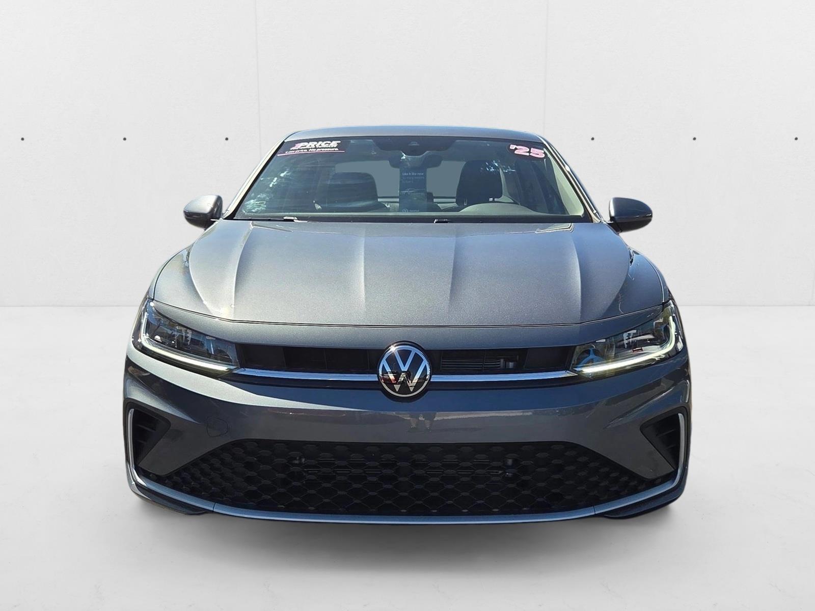 2025 Volkswagen Jetta 1.5T S photo 2