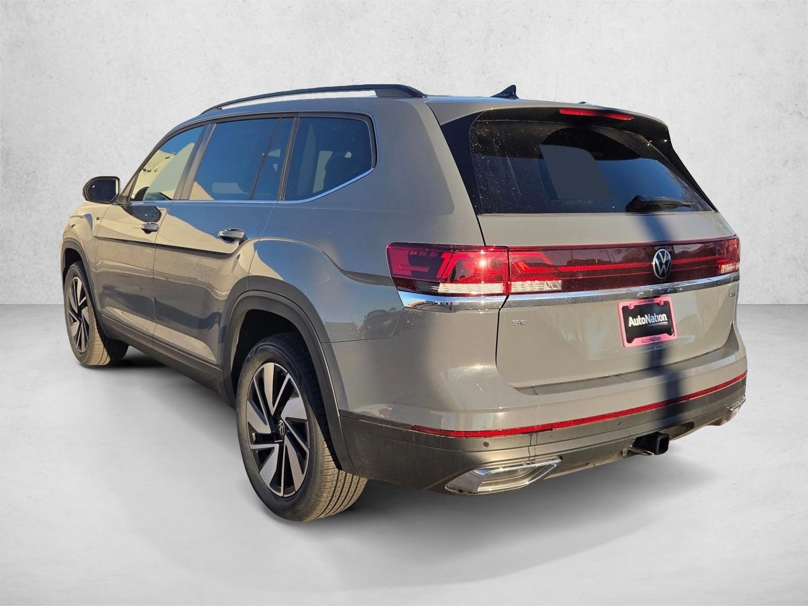 2026 Volkswagen Atlas SE w/Tech - Photo 9