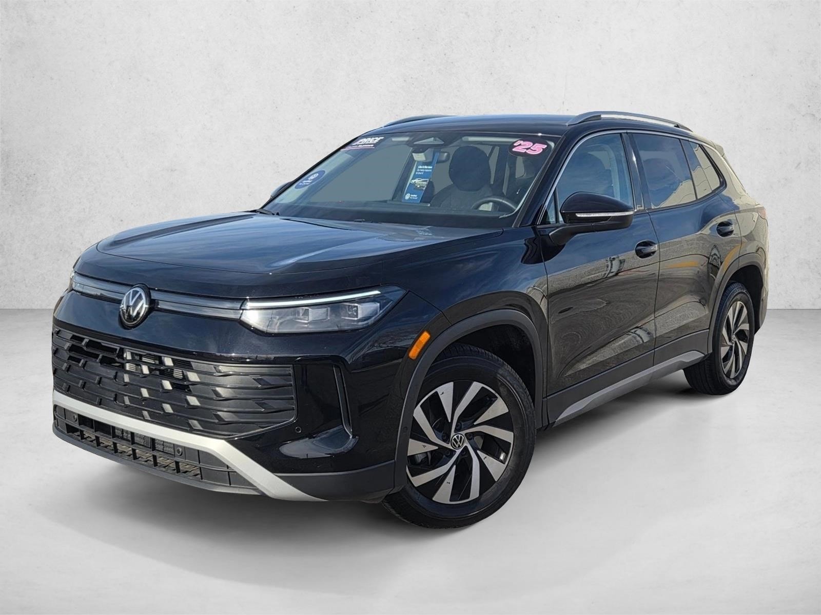2025 Volkswagen Tiguan 2.0T S SUV