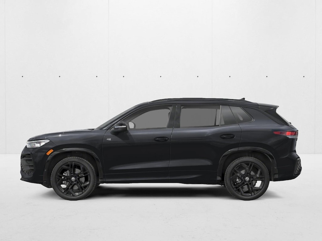 New 2026 Volkswagen Tiguan 2.0T SE R-Line Black SUV
