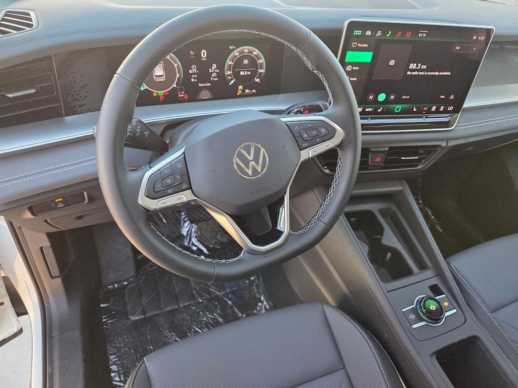 New 2026 Volkswagen Tiguan SE Sport Utility