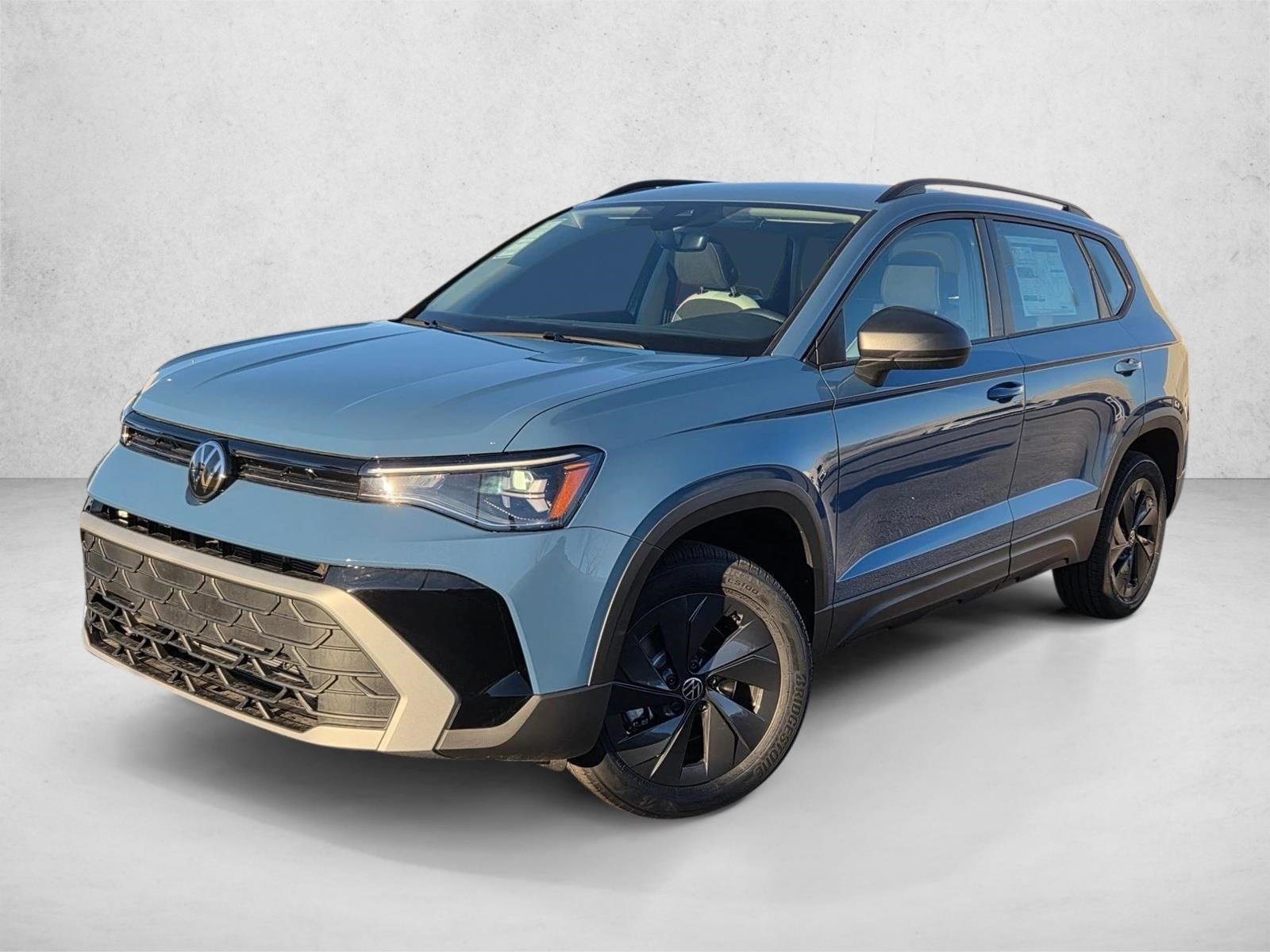 2026 Volkswagen Taos S's photo