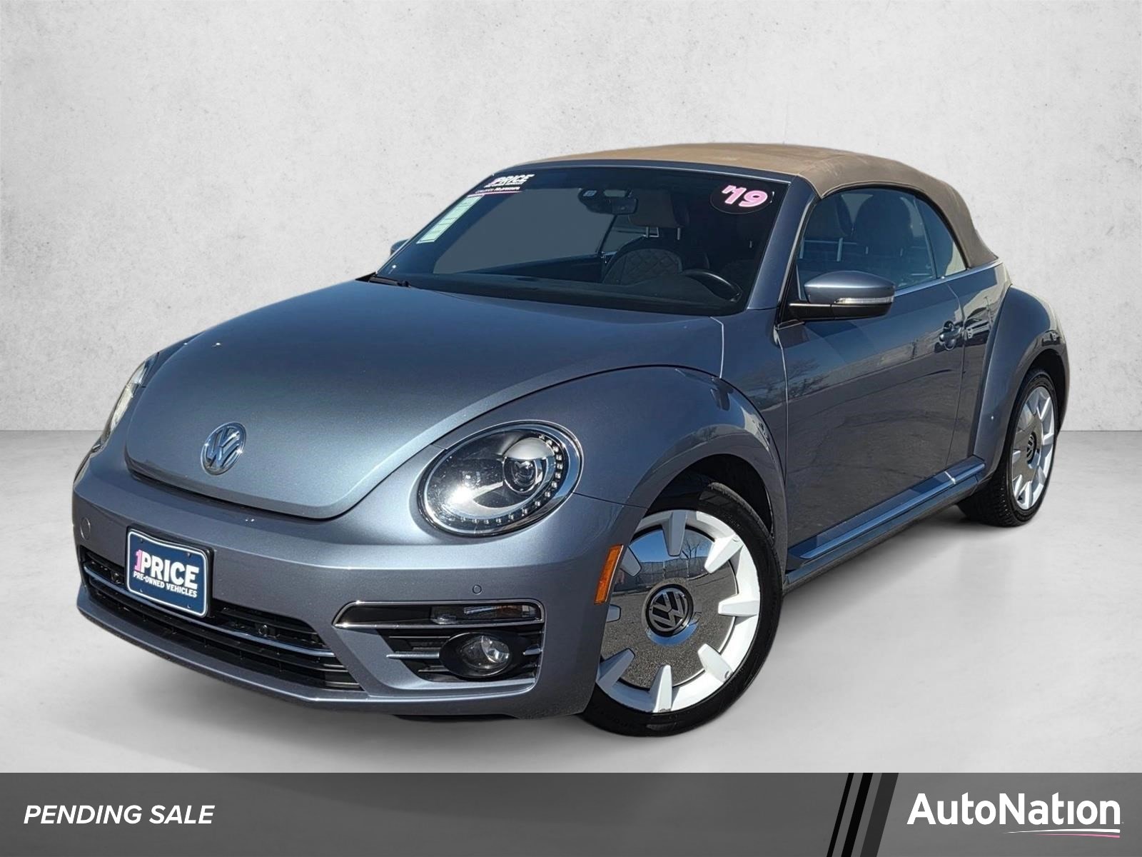 2019 Volkswagen Beetle 2.0T SE Convertible Auto's photo