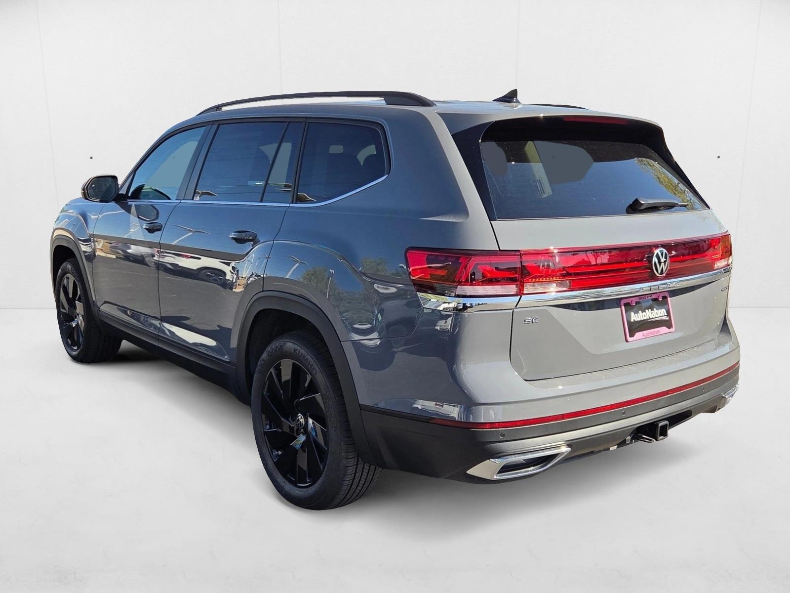 2026 Volkswagen Atlas SE w/Tech - Photo 9