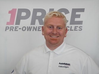 Staff member Robin Valentine from ID_7e6b36068ad7