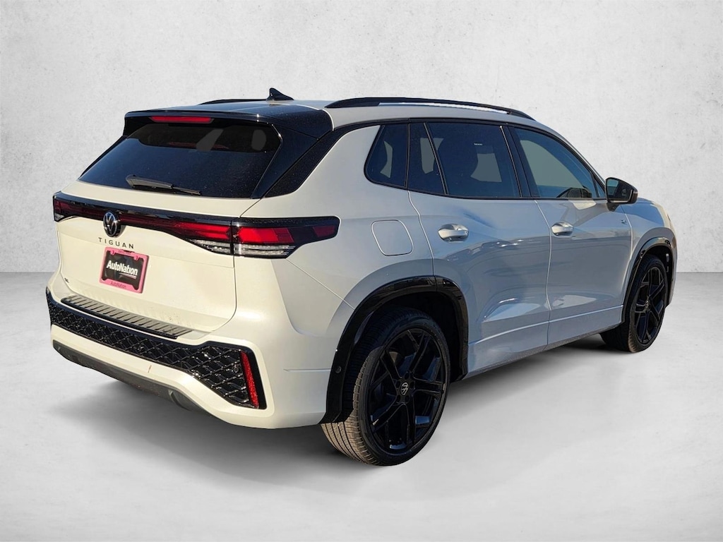 New 2026 Volkswagen Tiguan 2.0T SE R-Line Black SUV