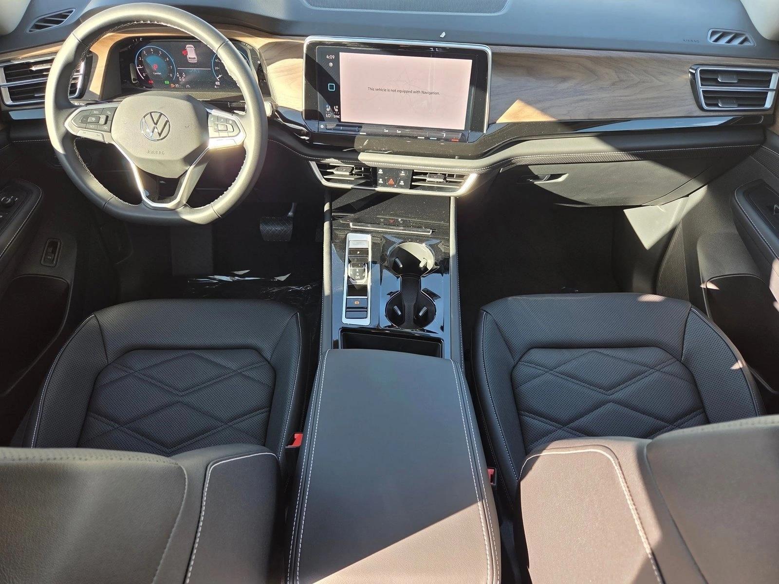 2026 Volkswagen Atlas SE w/Tech - Photo 14