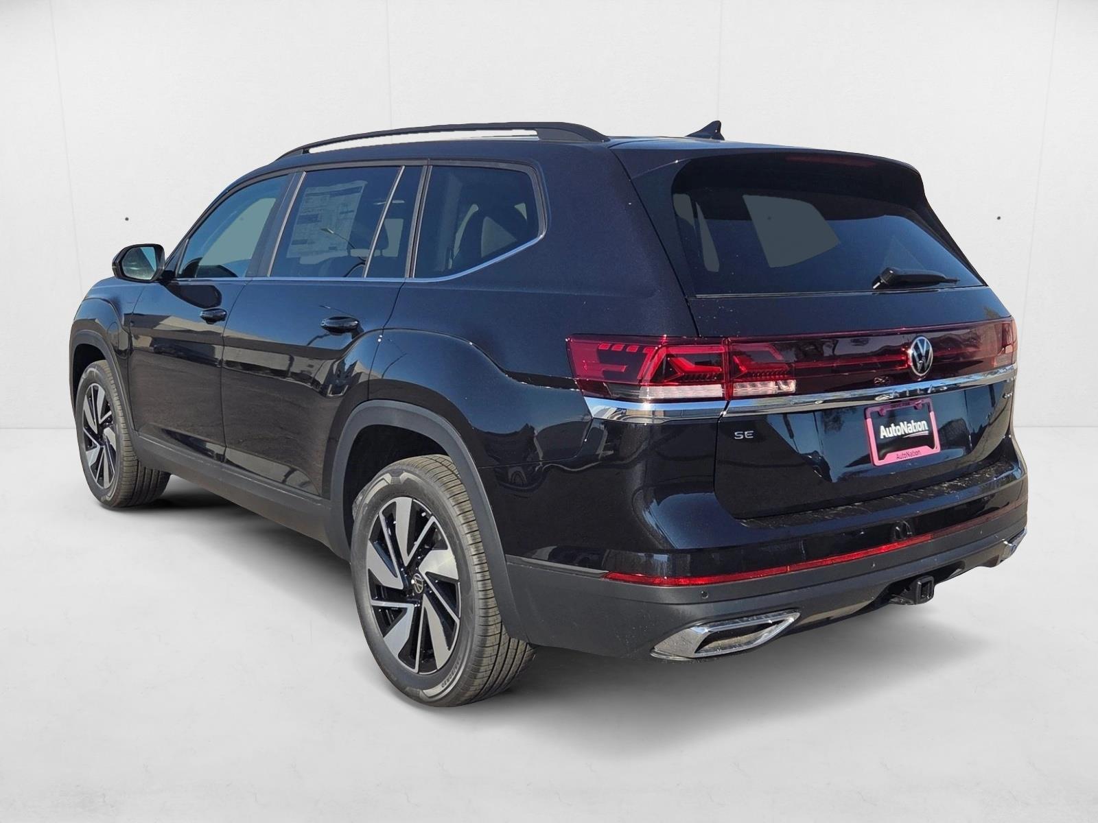 2026 Volkswagen Atlas SE w/Tech - Photo 9