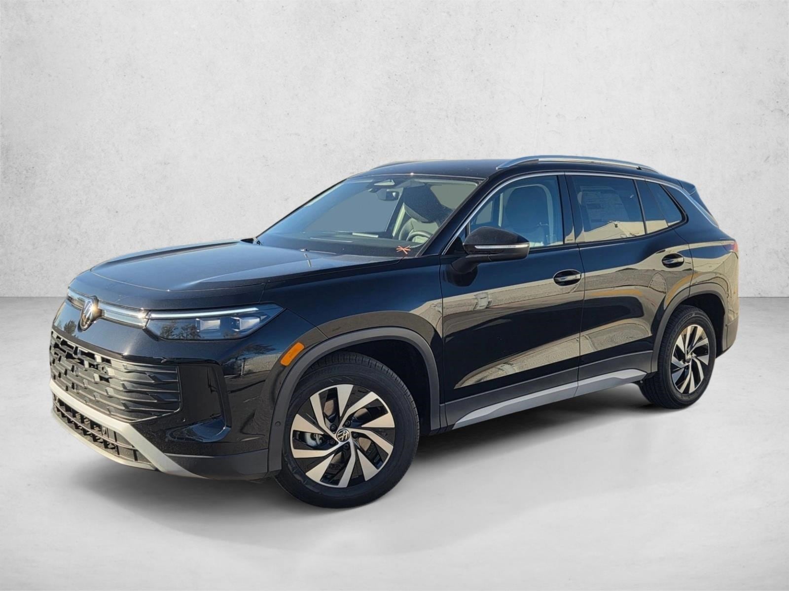 2026 Volkswagen Tiguan S's photo