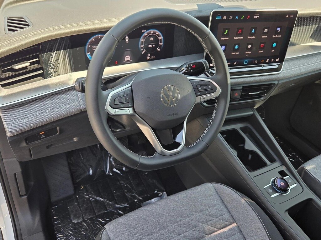 New 2025 Volkswagen Tiguan 2.0T S SUV