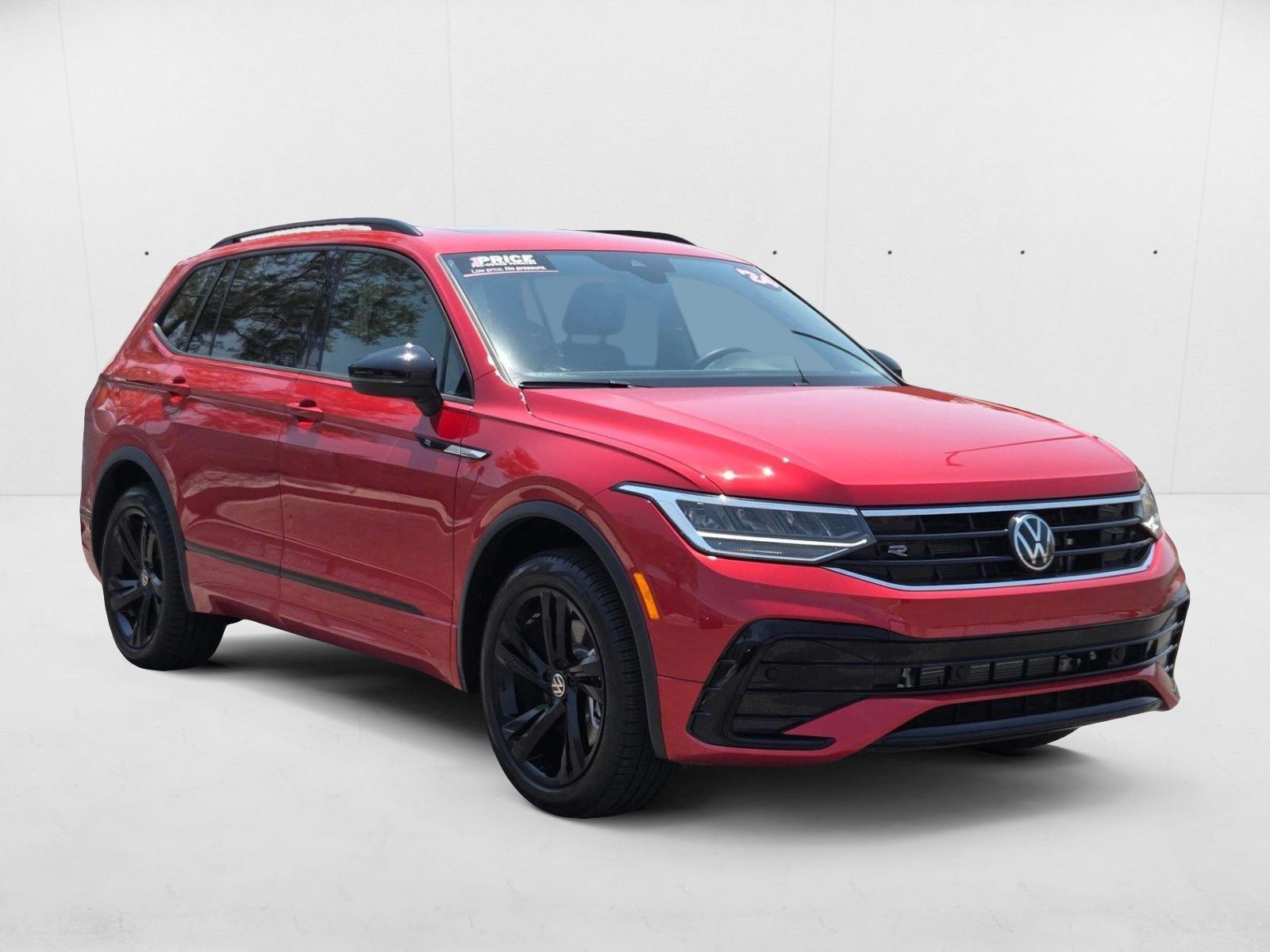2024 Volkswagen Tiguan SE R-Line Black photo 3