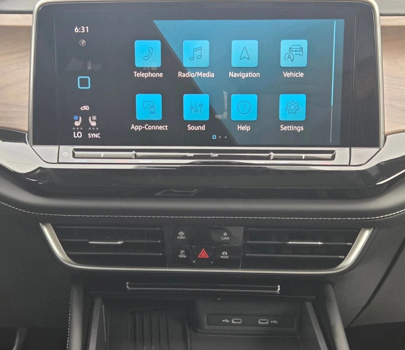 2026 Volkswagen Atlas SE w/Tech - Photo 13