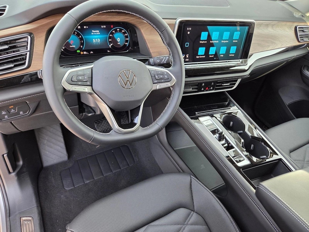 New 2026 Volkswagen Atlas 2.0T SE w/Technology SUV