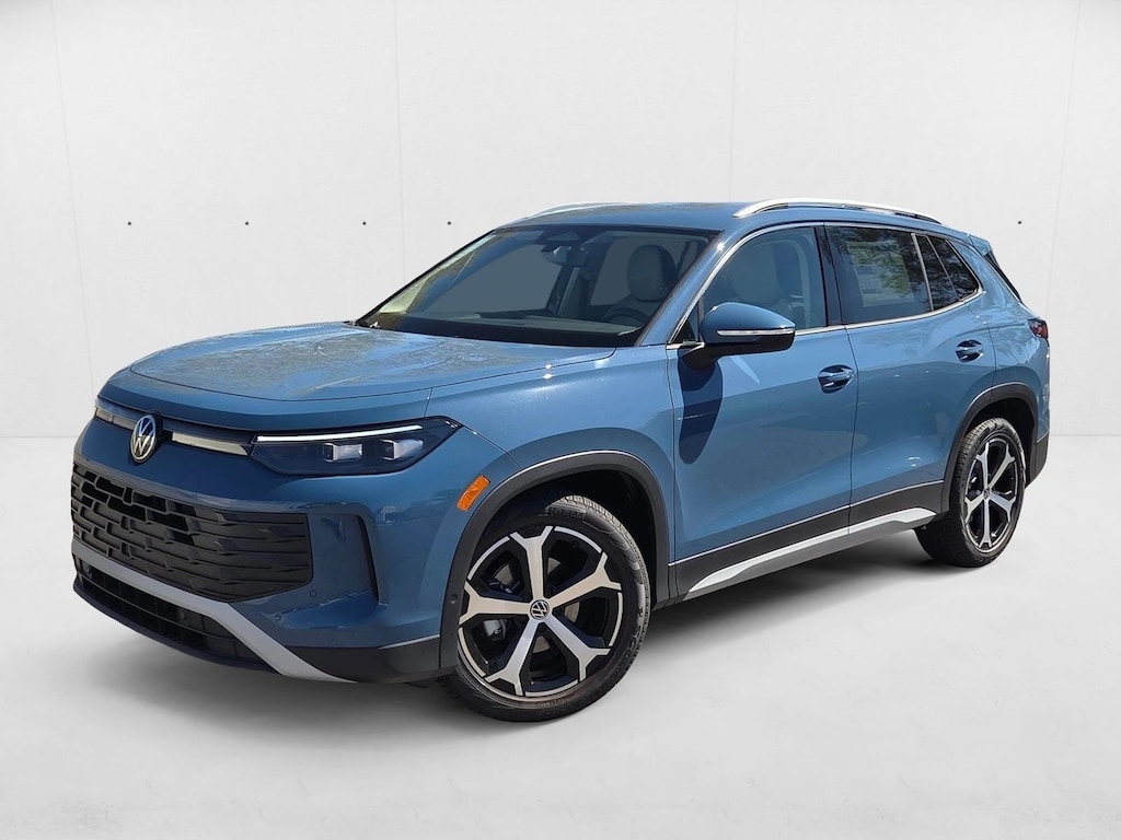 New 2025 Volkswagen Tiguan 2.0T SE SUV