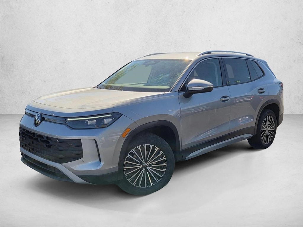 New 2025 Volkswagen Tiguan 2.0T S SUV