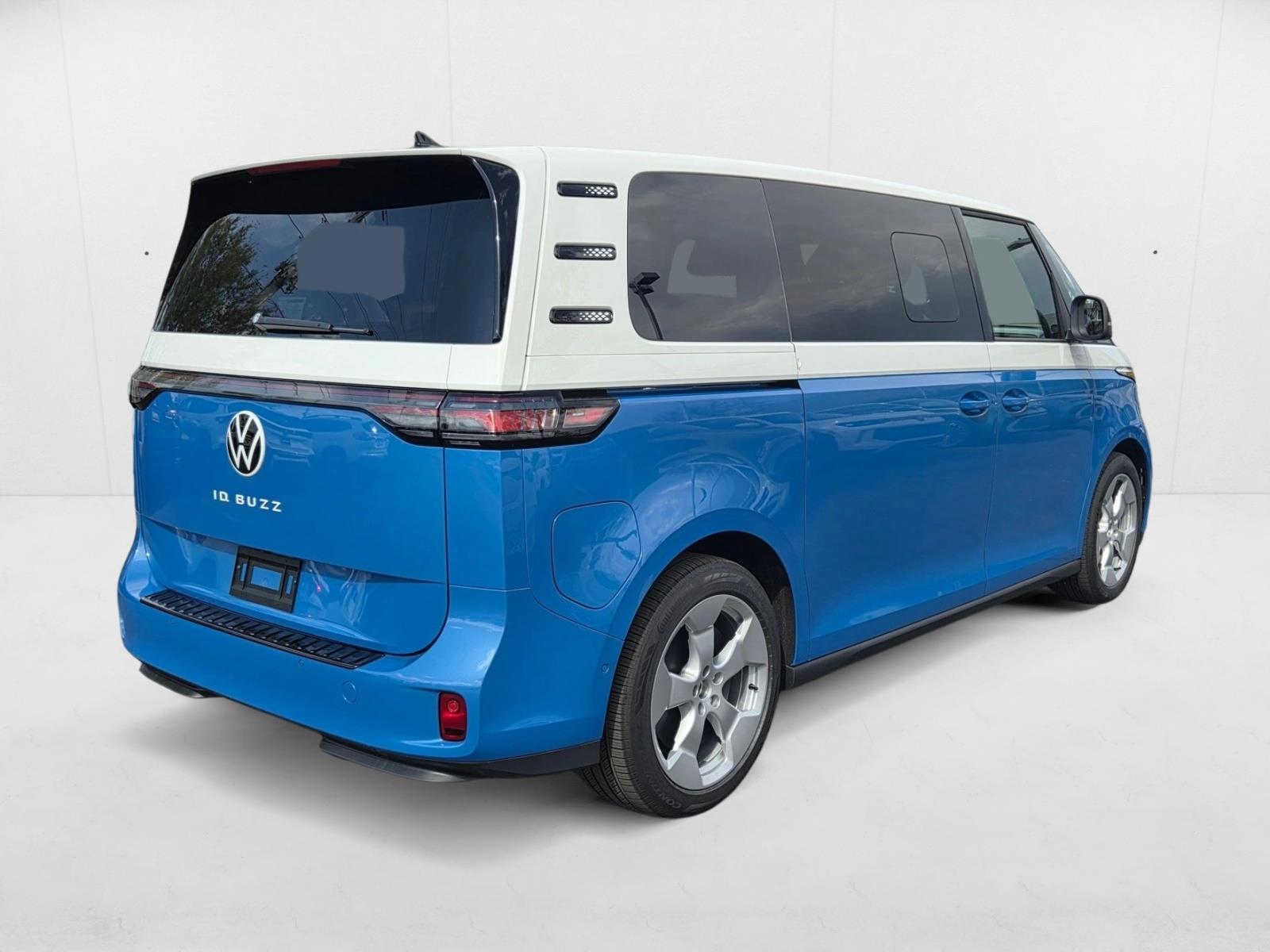 2025 Volkswagen ID. Buzz Pro S photo 2