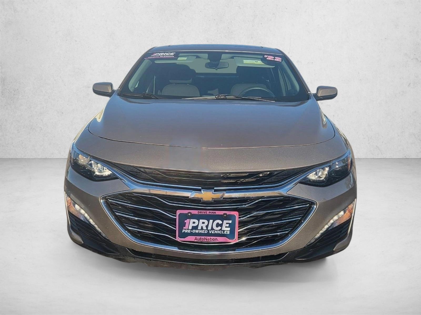 2022 Chevrolet Malibu 1LT photo 2