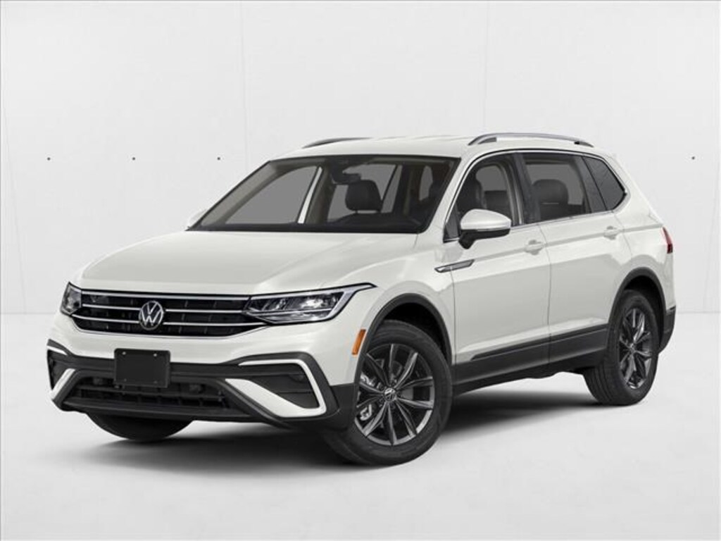 Used 2024 Volkswagen Tiguan 2.0T SE SUV