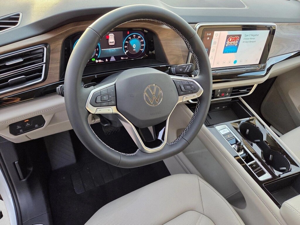 New 2026 Volkswagen Atlas 2.0T SE w/Technology SUV