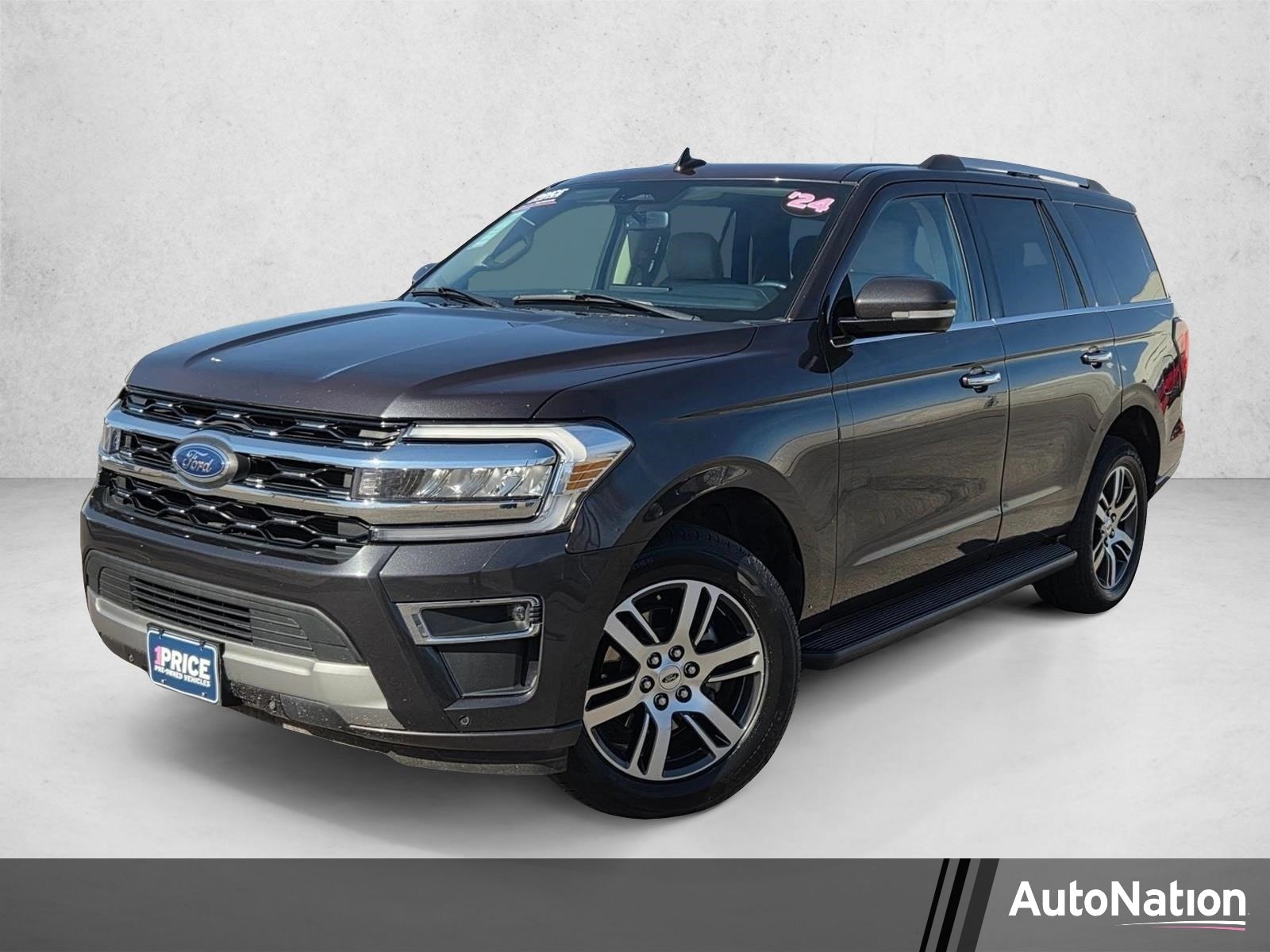 2024 Ford Expedition Limited 4X4's photo