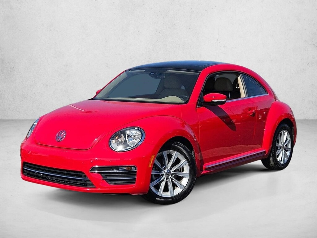 Used 2019 Volkswagen Beetle 2.0T SE Hatchback