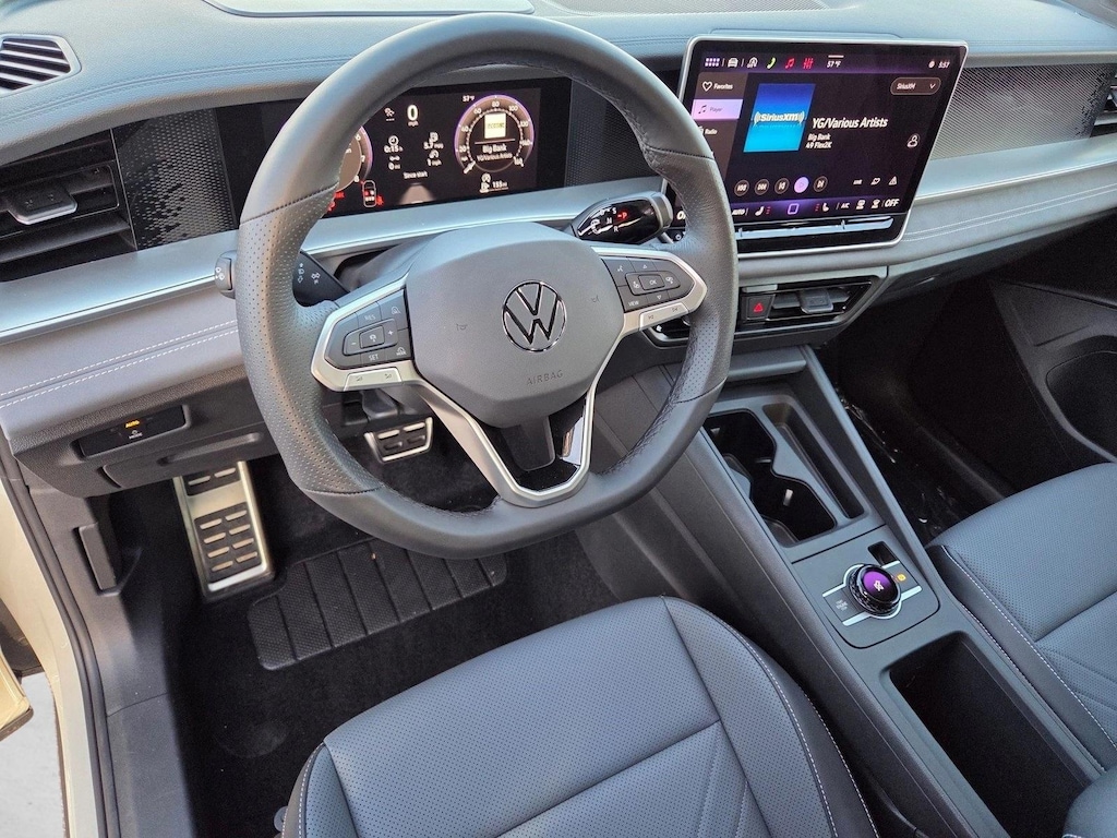 New 2026 Volkswagen Tiguan 2.0T SE R-Line Black SUV