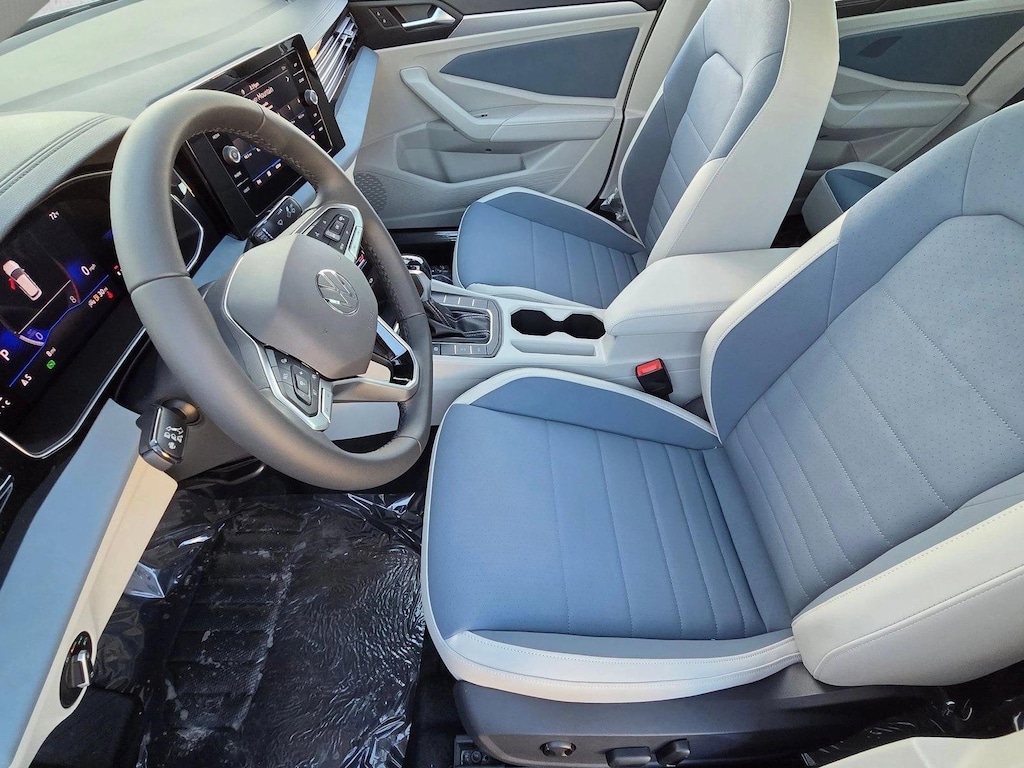 New 2026 Volkswagen Jetta 1.5T SE Sedan