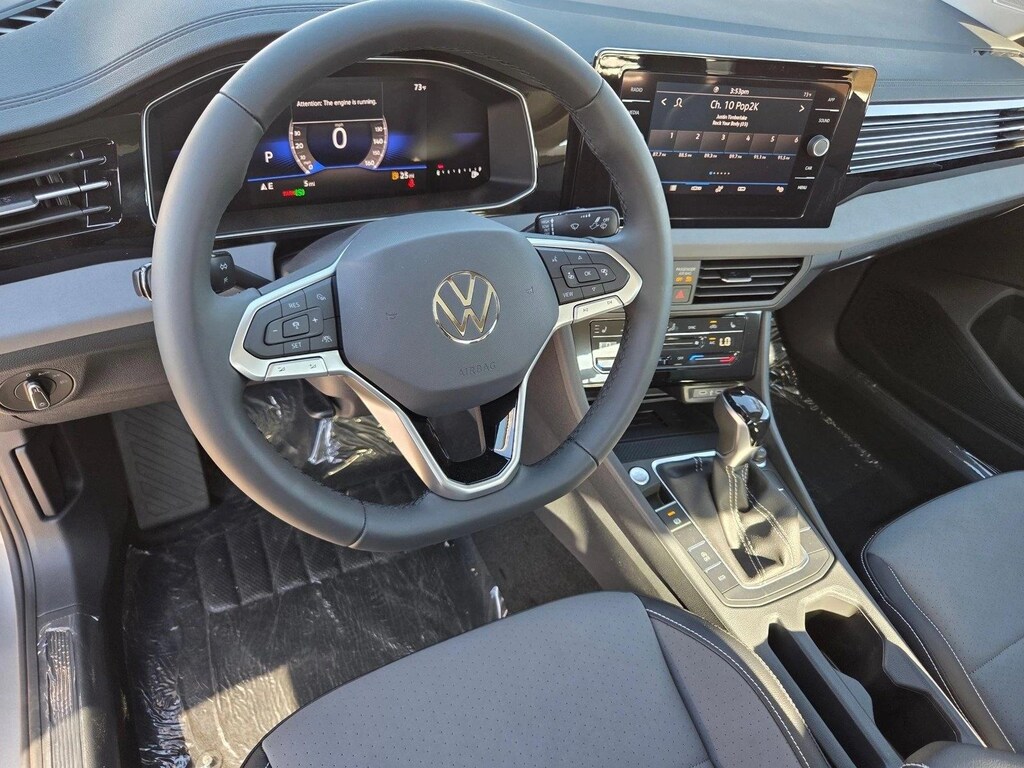 New 2026 Volkswagen Jetta 1.5T SE Sedan