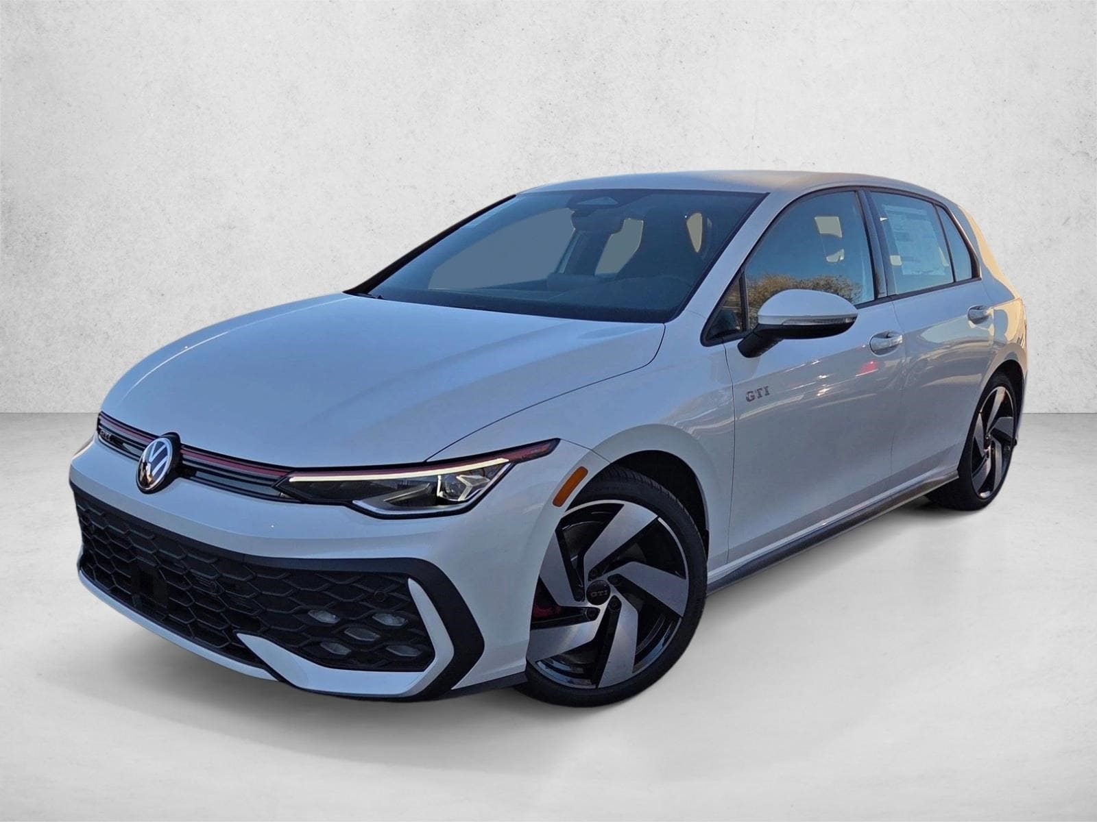 2026 Volkswagen Golf GTI S's photo