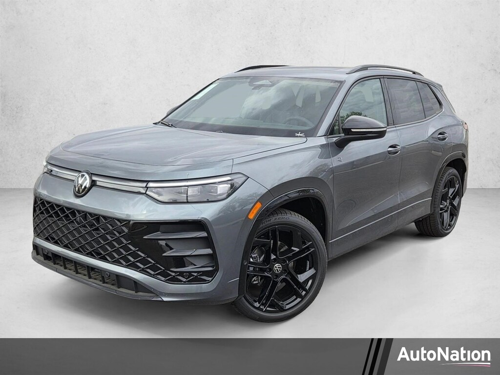 New 2026 Volkswagen Tiguan 2.0T SE R-Line Black SUV