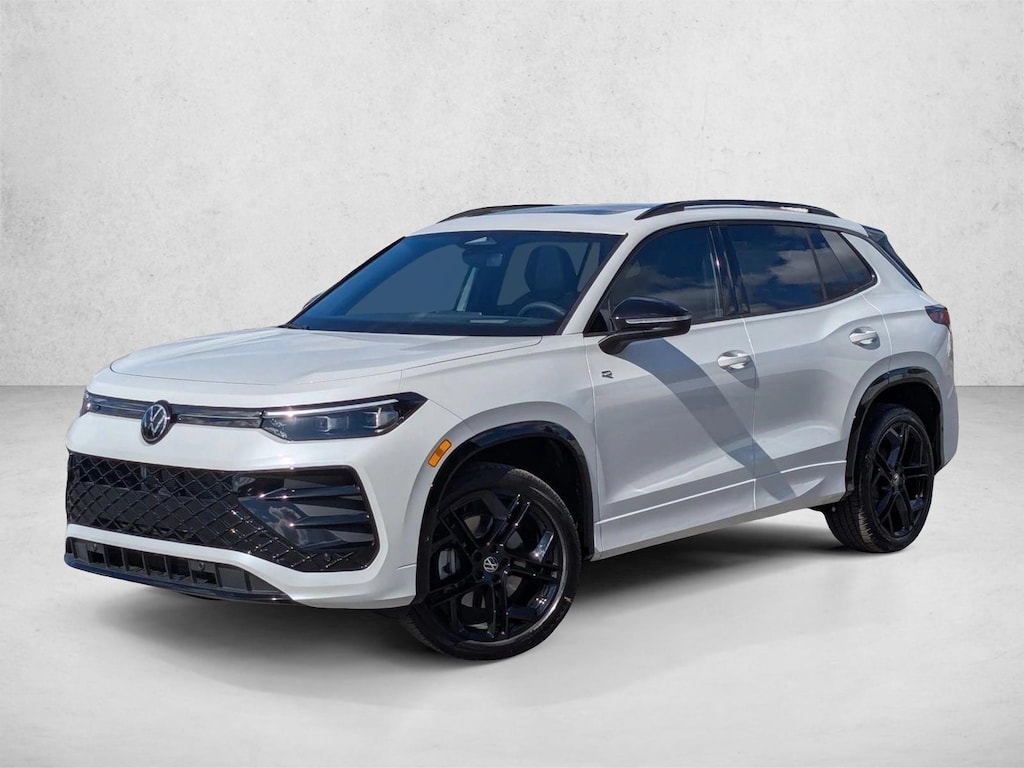 New 2026 Volkswagen Tiguan 2.0T SE R-Line Black SUV