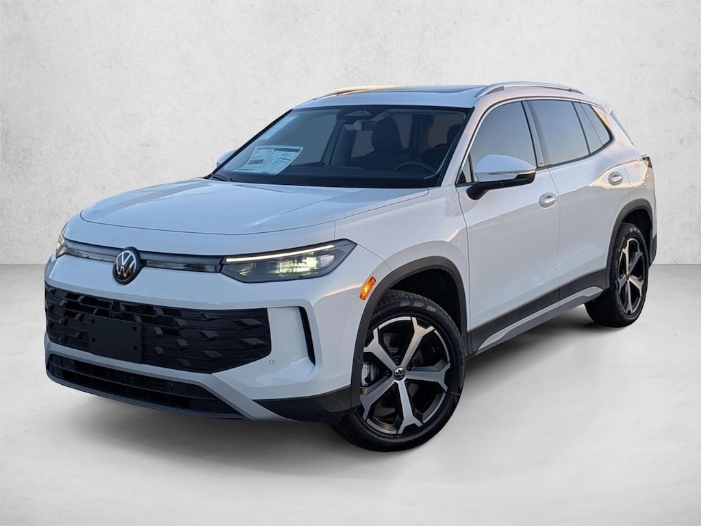 New 2026 Volkswagen Tiguan SE Sport Utility