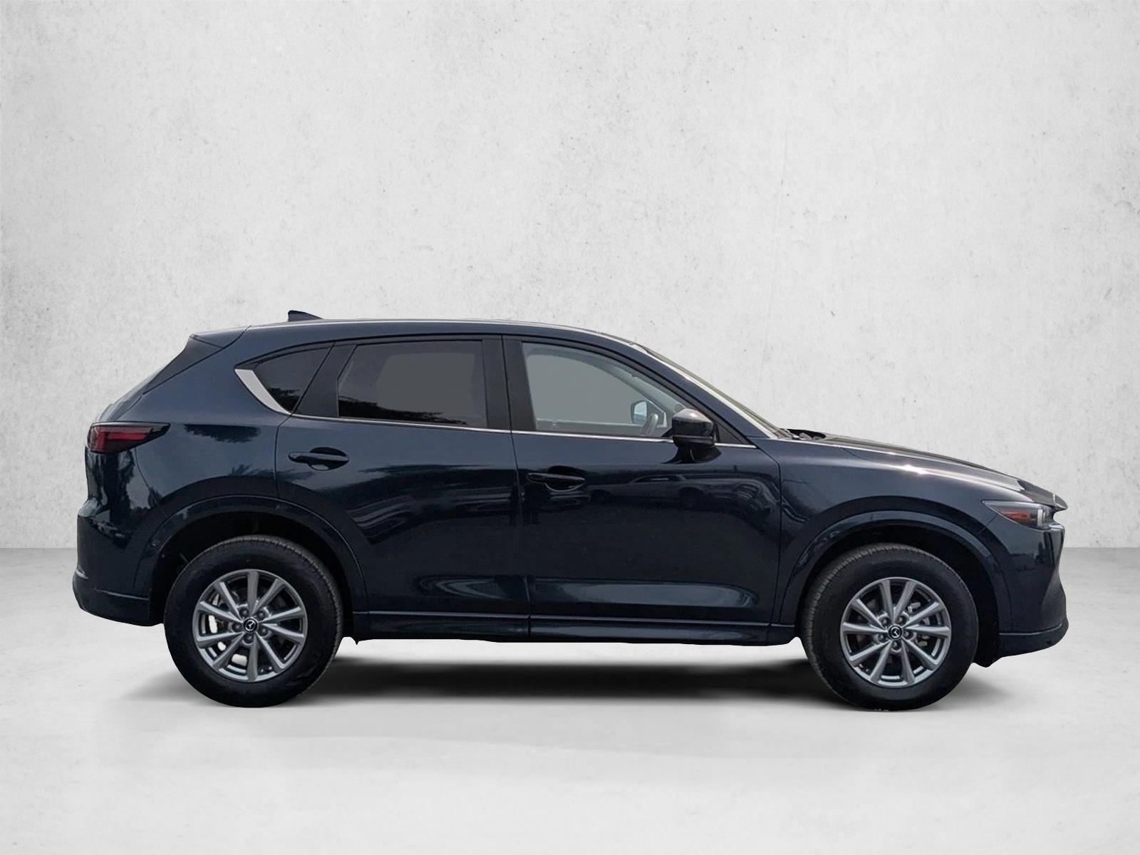 2024 Mazda CX-5 2.5 Select photo 4