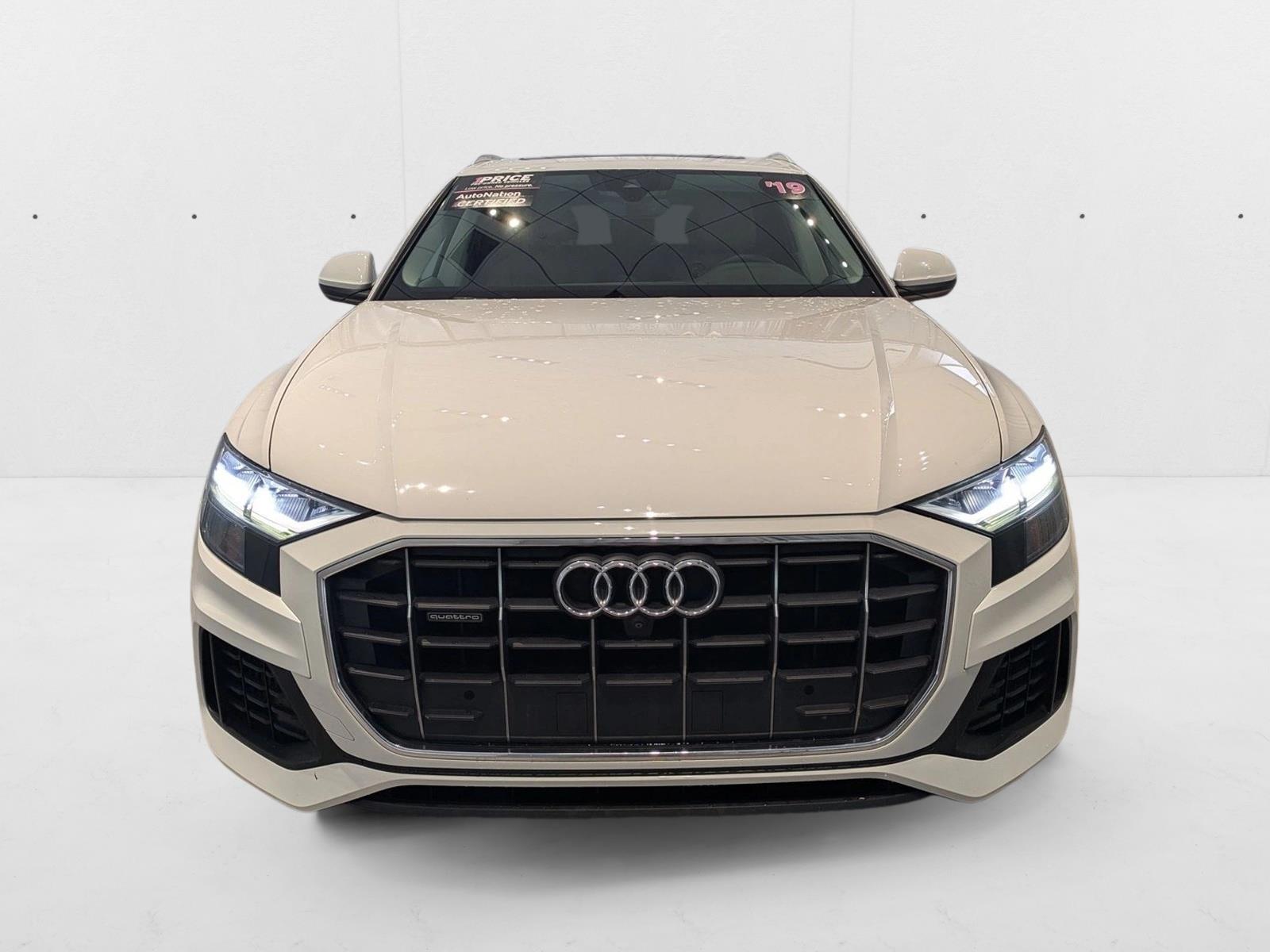 2019 Audi Q8 Premium Plus photo 3