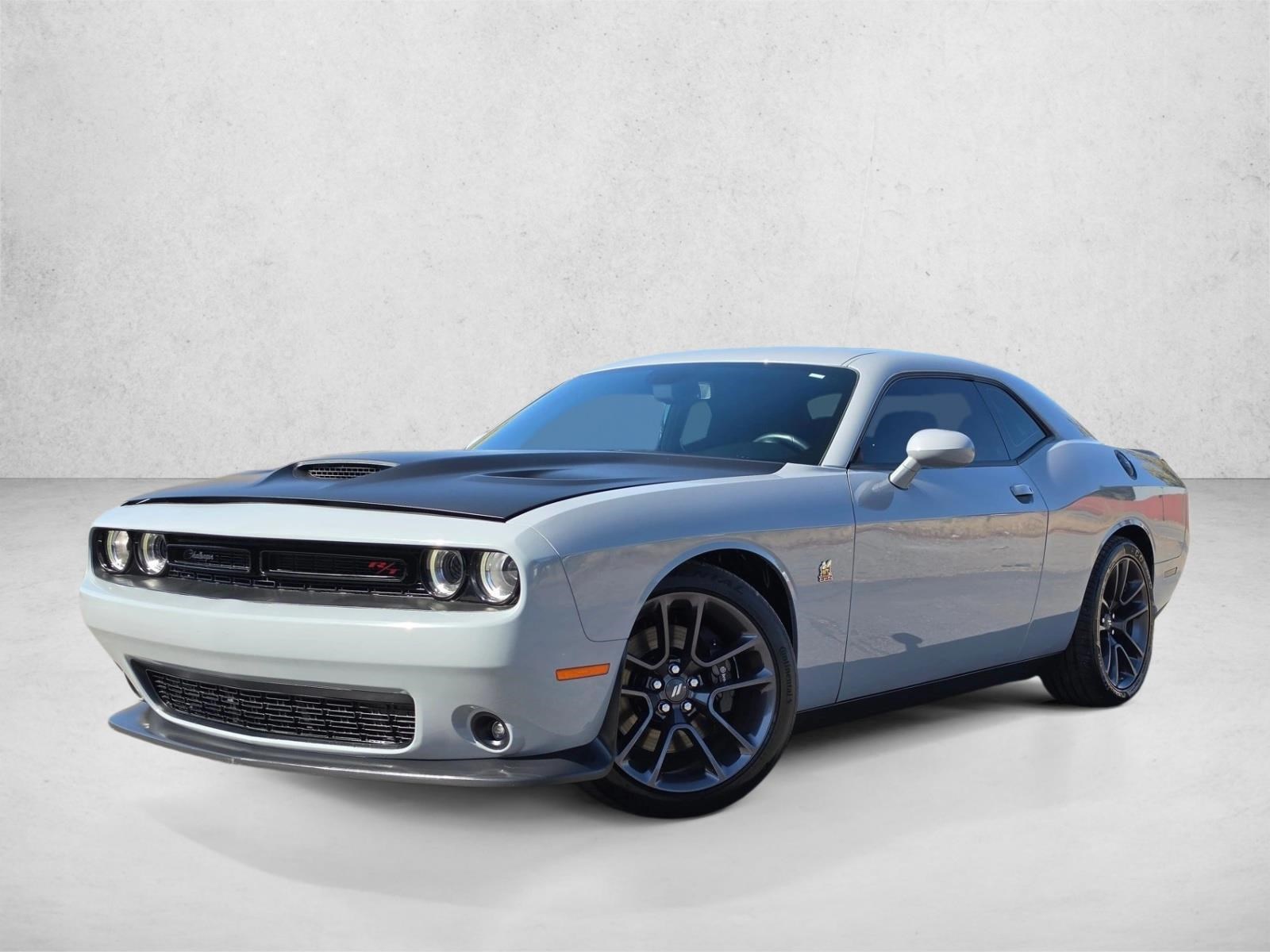  Dodge Challenger