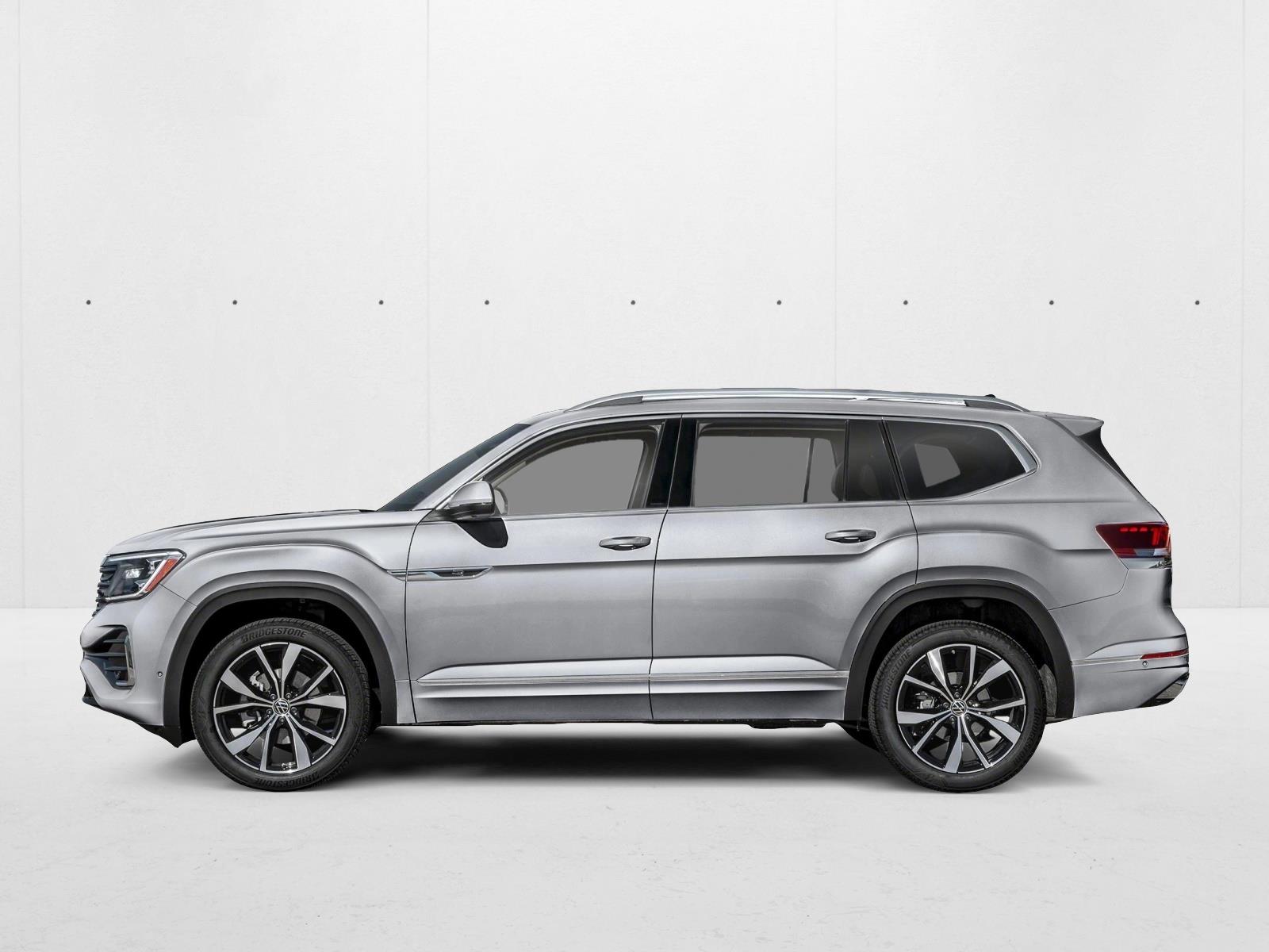 2026 Volkswagen Atlas SEL Premium R-Line photo 2