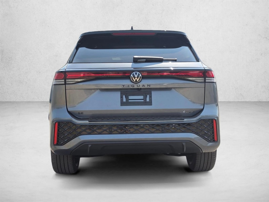 New 2026 Volkswagen Tiguan SE R-Line Black SUV