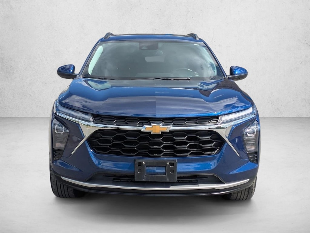 Used 2024 Chevrolet Trax LT SUV