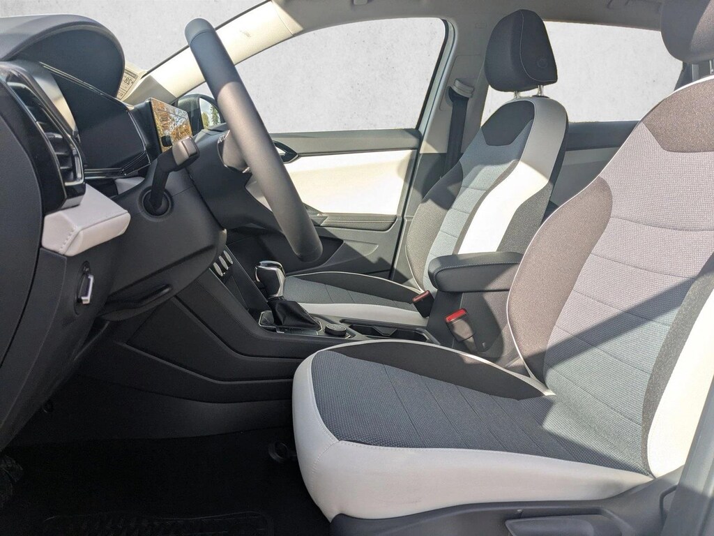 New 2025 Volkswagen Taos 1.5T S SUV